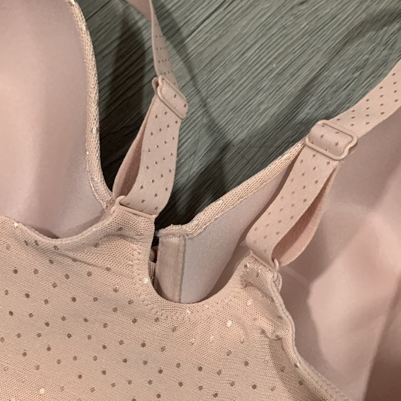 Wacoal Back Appeal Front Closure Bra -853403 Nude/Beige size 40C - Picture 5 of 9